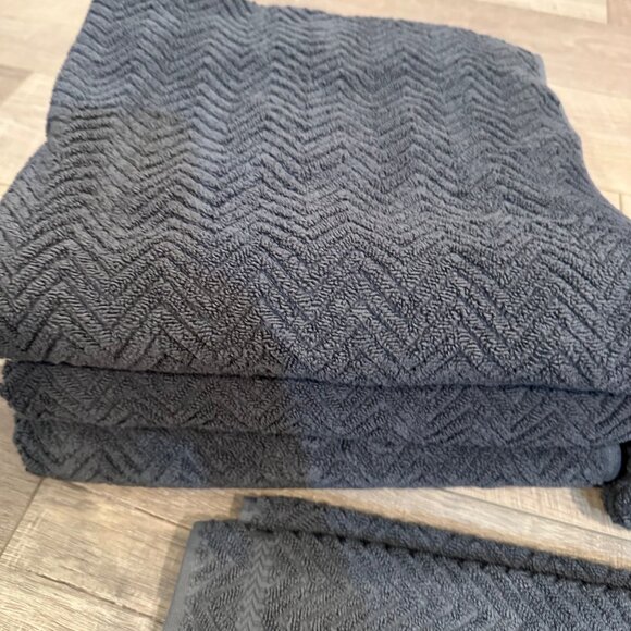 LINUM GRAY HOME BATH TOWEL SET NEW - Picture 3 of 8